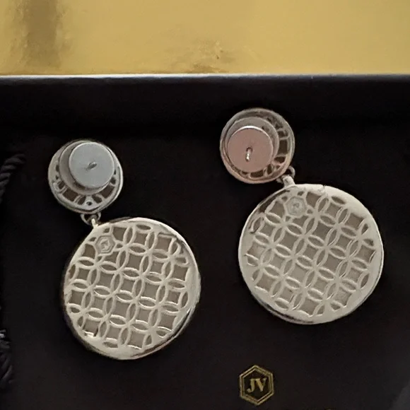 Elegant Julie Vos Silver Drop Earrings - Picture 4 of 8